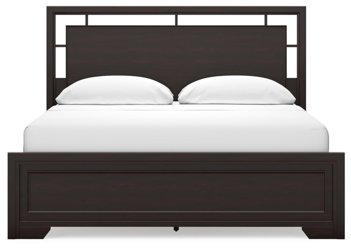 California King Panel Bed M696689