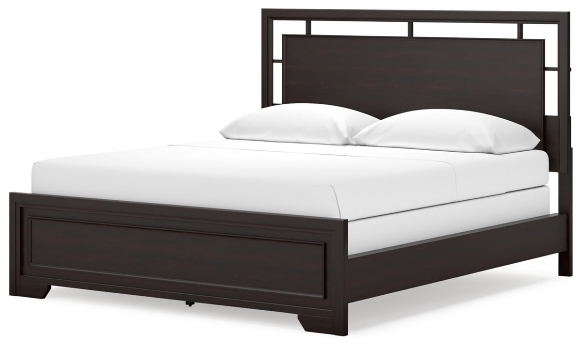 California King Panel Bed M696689