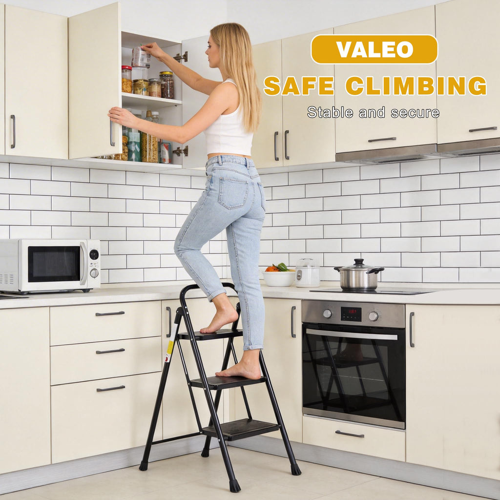 3 Step Folding Ladder with Anti-Slip Pedal I6436